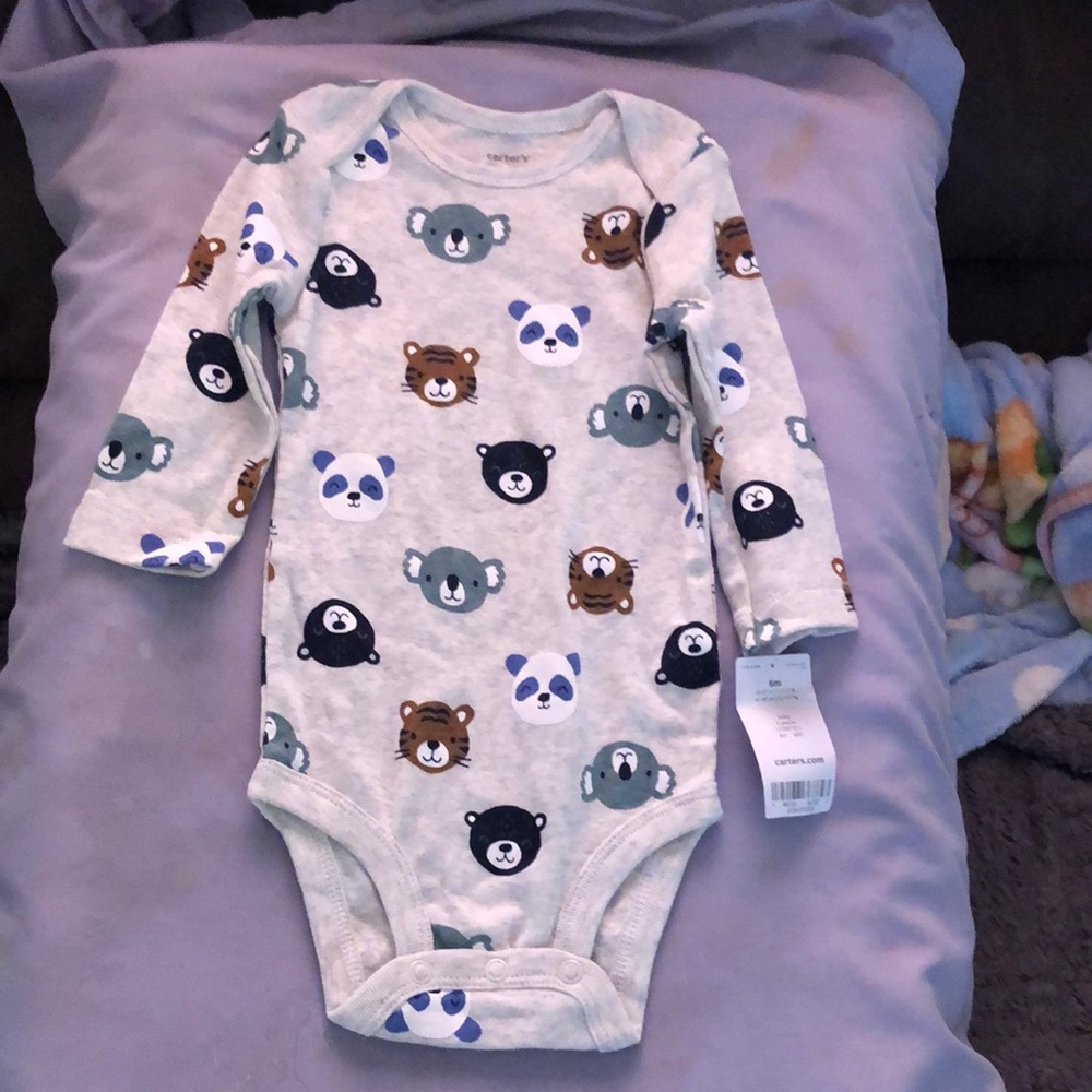 NWT Carter’s Baby Onezie size 6 months